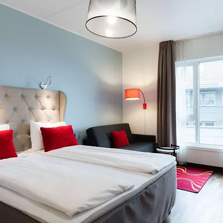 Scandic Hotell 4*